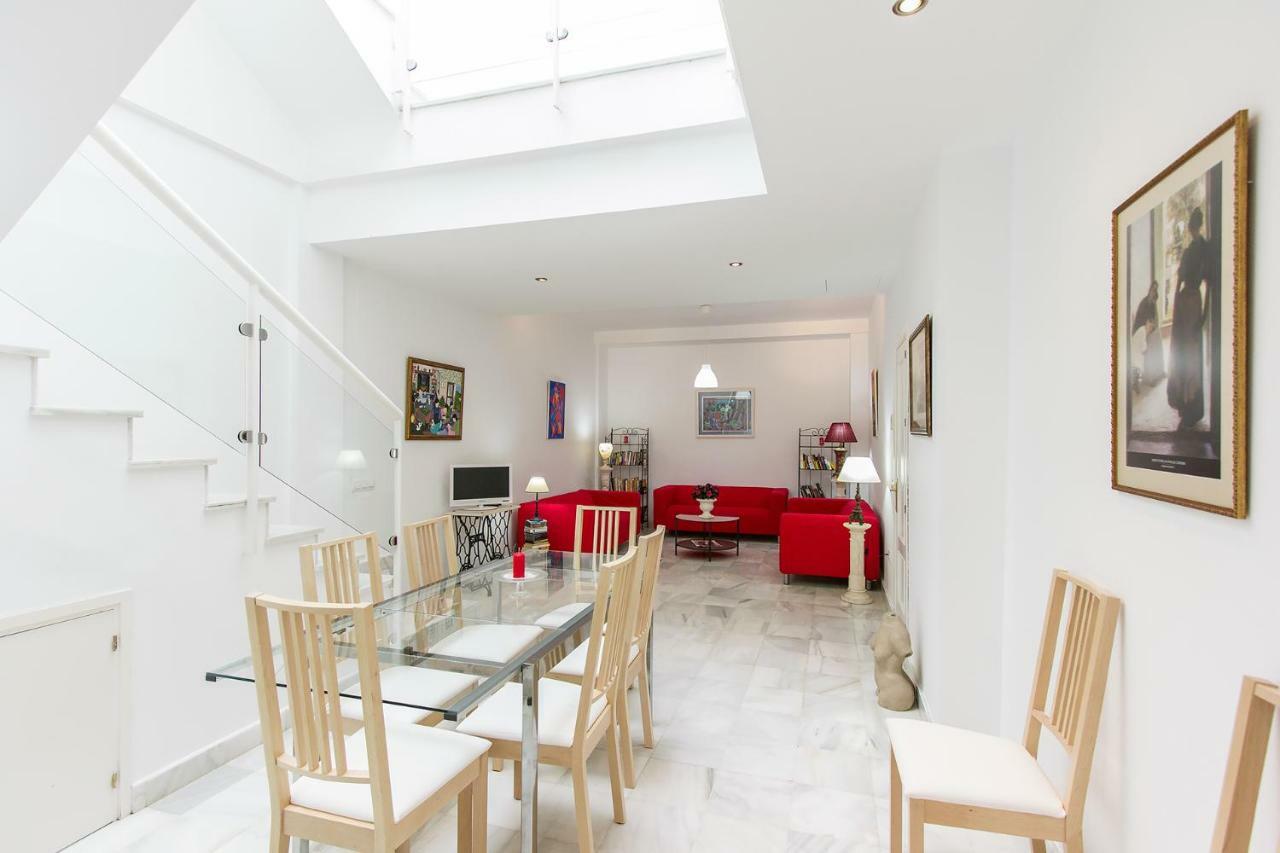 Veoapartment Pedro Miguel Sevilla Bagian luar foto