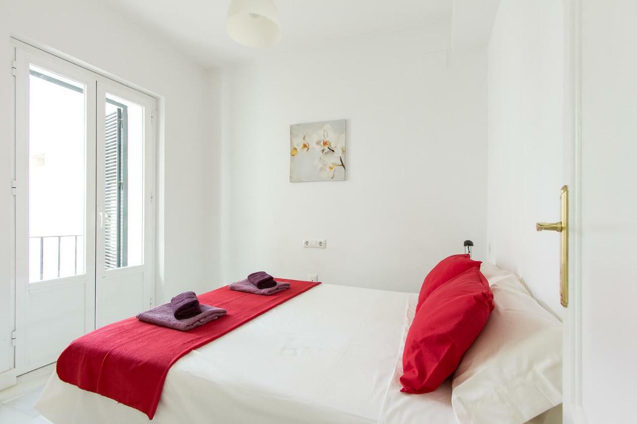 Veoapartment Pedro Miguel Sevilla Bagian luar foto