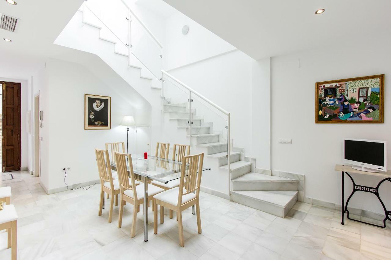 Veoapartment Pedro Miguel Sevilla Bagian luar foto